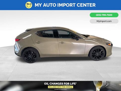 Used 2024 MAZDA MAZDA3 s AWD/4WD image 8