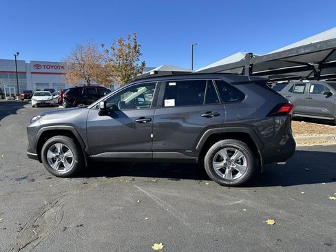 New 2025 Toyota RAV4 XLE image 4