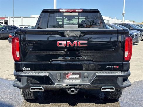 New 2026 GMC Sierra 1500 AT4 w/ AT4 Premium Package image 3