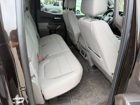Used 2019 GMC Sierra 1500 SLE w/ SLE Value Package AWD/4WD image 16