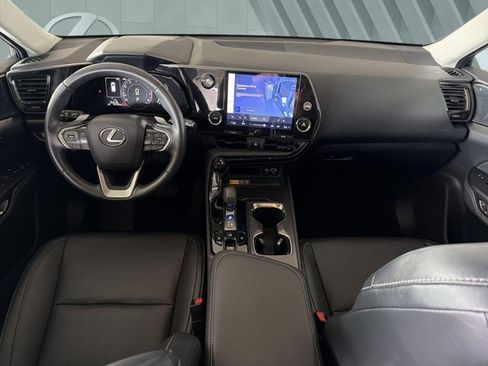 Certified 2025 Lexus NX 250 FWD w/ Accessory Package (Z1) image 15