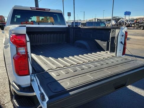 Used 2023 Chevrolet Silverado 2500 LT w/ Convenience Package image 10