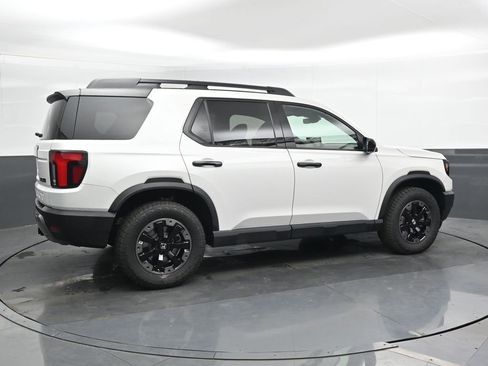 New 2026 Honda Passport TrailSport Elite image 2
