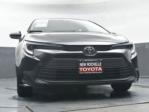 Certified 2026 Toyota Corolla LE FWD image 30