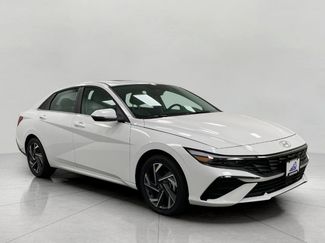 New 2026 Hyundai Elantra Limited video 1