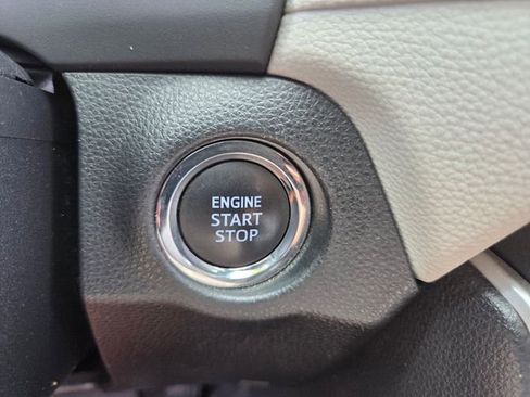 Used 2020 Toyota RAV4 XLE w/ All Weather Liner Package image 27