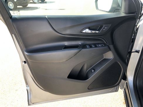 Used 2024 Chevrolet Equinox LT AWD/4WD image 18