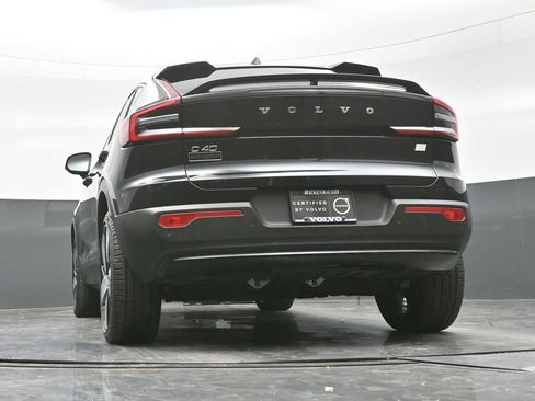 Used 2023 Volvo C40 P8 Recharge Ultimate image 20