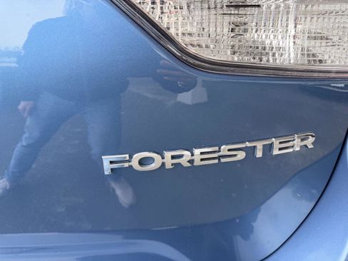 Certified 2023 Subaru Forester Premium image 35