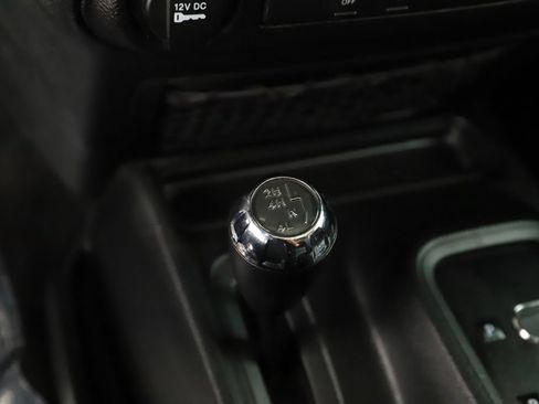Used 2018 Jeep Wrangler Unlimited Sport w/ Connectivity Group AWD/4WD image 27