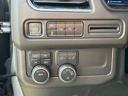 Used 2024 Chevrolet Tahoe LT AWD/4WD image 22