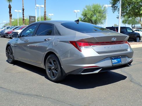 Certified 2023 Hyundai Elantra SEL FWD image 3