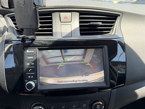 Used 2019 Nissan Sentra S w/ Appearance Package FWD image 14