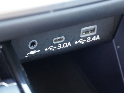 Used 2023 Subaru Outback Touring XT image 16