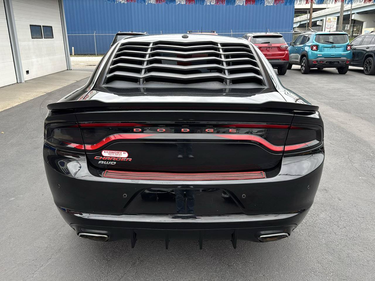 Used 2015 Dodge Charger SE w/ Popular Equipment Group AWD/4WD image 4
