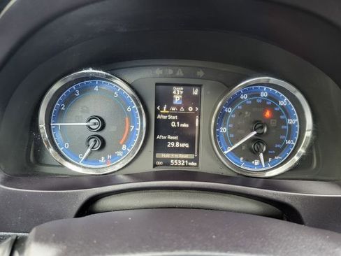 Used 2019 Toyota Corolla SE image 13