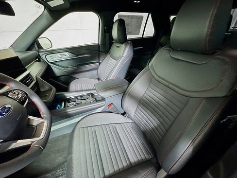 New 2025 Ford Explorer ST-Line w/ Premium Package image 11