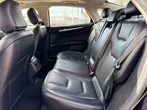 Used 2020 Ford Fusion Titanium image 26