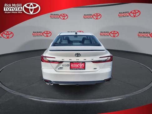 New 2026 Toyota Camry Hybrid AWD/4WD image 7