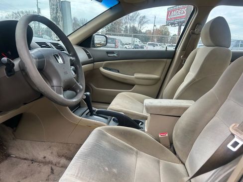 Used 2004 Honda Accord LX image 8