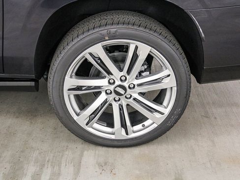 New 2026 Cadillac Escalade ESV Platinum Sport image 8