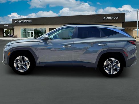 New 2026 Hyundai Tucson SEL FWD image 3