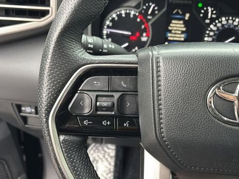 Used 2022 Toyota Tundra Limited image 23