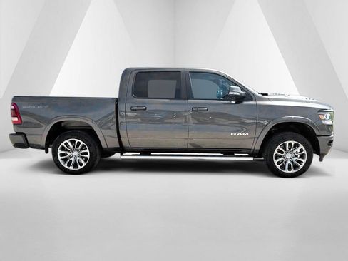 Used 2021 RAM 1500 Laramie w/ Sport Appearance Package AWD/4WD image 8