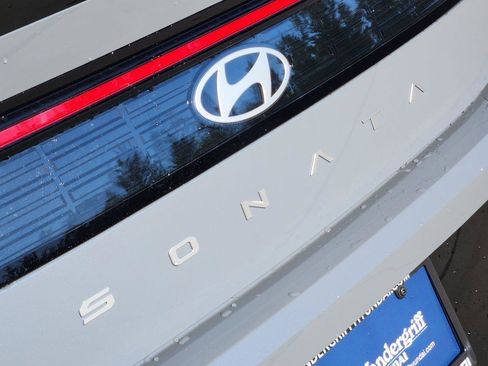 New 2026 Hyundai Sonata SEL image 8
