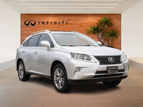 Used 2013 Lexus RX 350 FWD w/ Navigation Pkg image 3