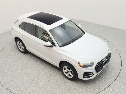Used 2023 Audi Q5 2.0T Premium w/ Convenience Package AWD/4WD image 24