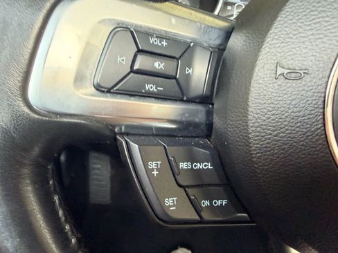 Used 2023 Ford Mustang Premium image 15