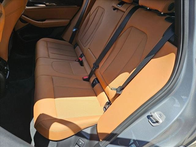 Used 2024 BMW X3 sDrive30i w/ Convenience Package RWD image 18