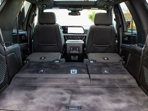 Used 2025 Chevrolet Tahoe RST w/ Comfort Package AWD/4WD image 49