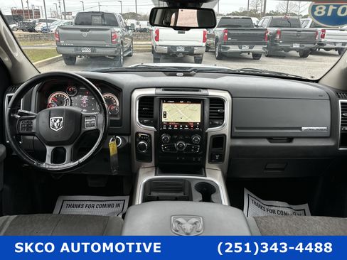Used 2018 RAM 1500 Big Horn image 15