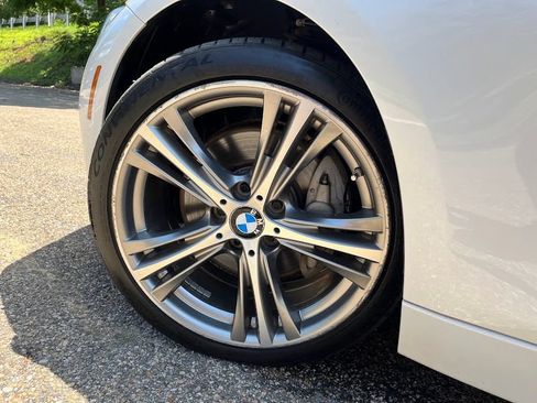 Used 2018 BMW 340i xDrive Sedan w/ Premium Package AWD/4WD image 51
