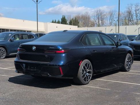New 2026 BMW 740i xDrive w/ Executive Package image 4