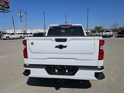 Used 2026 Chevrolet Silverado 1500 RST image 4