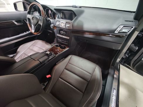 Used 2014 Mercedes-Benz E 550 Cabriolet image 11