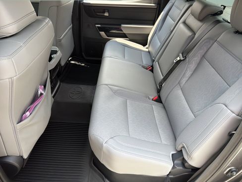 Certified 2025 Toyota Tundra Limited AWD/4WD image 29