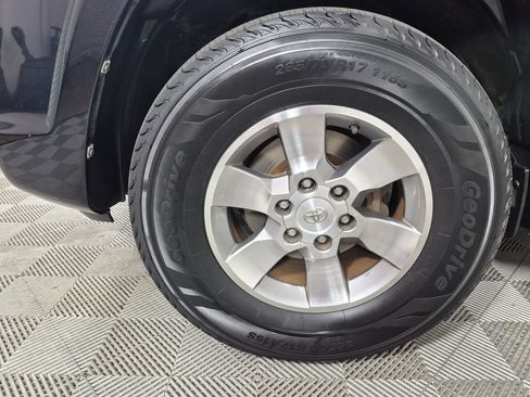 Used 2013 Toyota 4Runner SR5 w/ Premium Pkg w/3rd Row Seat AWD/4WD image 31