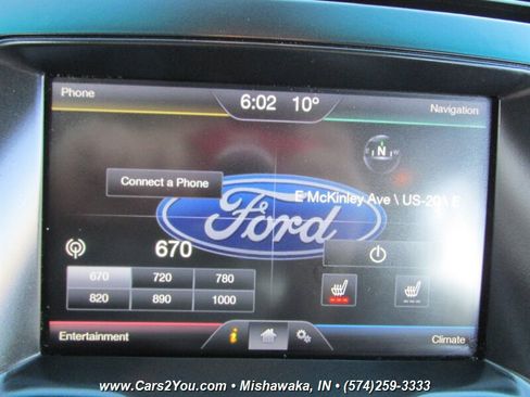 Used 2014 Ford Explorer XLT w/ Equipment Group 202A AWD/4WD image 24