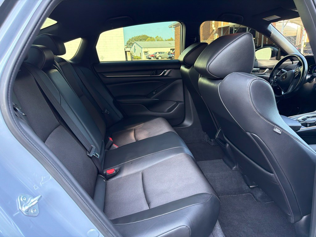 Used 2022 Honda Accord Sport image 10