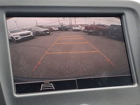 Certified 2024 Chevrolet Equinox LS w/ LS Convenience Package image 18