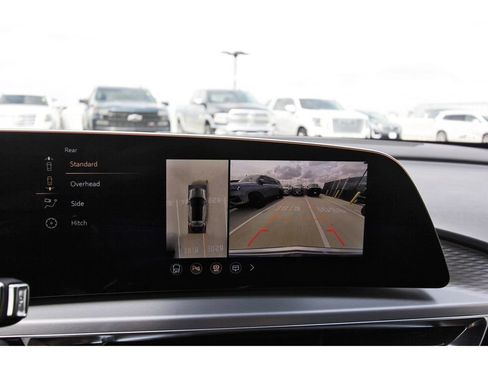 New 2026 Cadillac Lyriq Luxury image 17