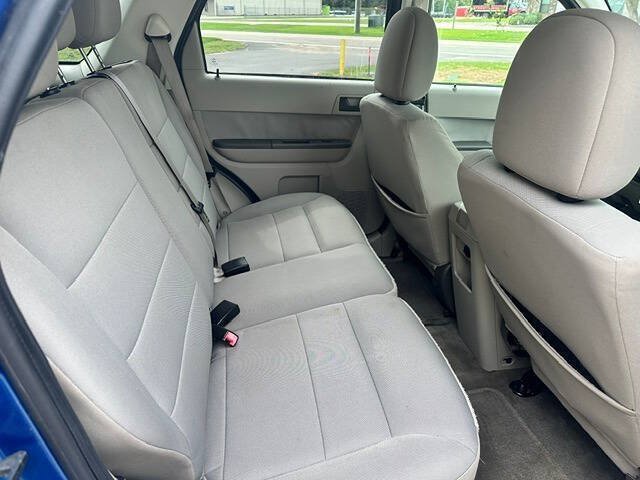Used 2012 Ford Escape XLT FWD image 18