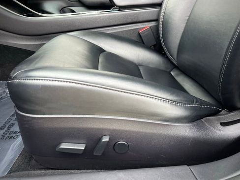 Used 2018 Tesla Model 3 Long Range image 32