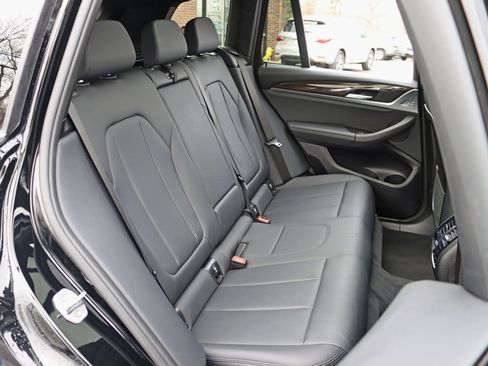 Used 2020 BMW X3 xDrive30i w/ Premium Package image 32