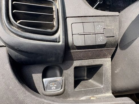 Used 2023 RAM ProMaster 2500 FWD image 21