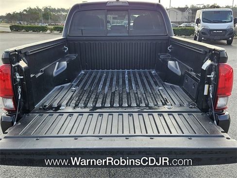 Used 2023 Toyota Tacoma SR image 12